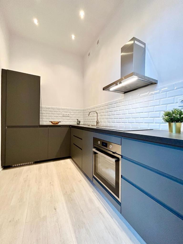 Gellert Danube Panorama Apartment Budapest Ngoại thất bức ảnh