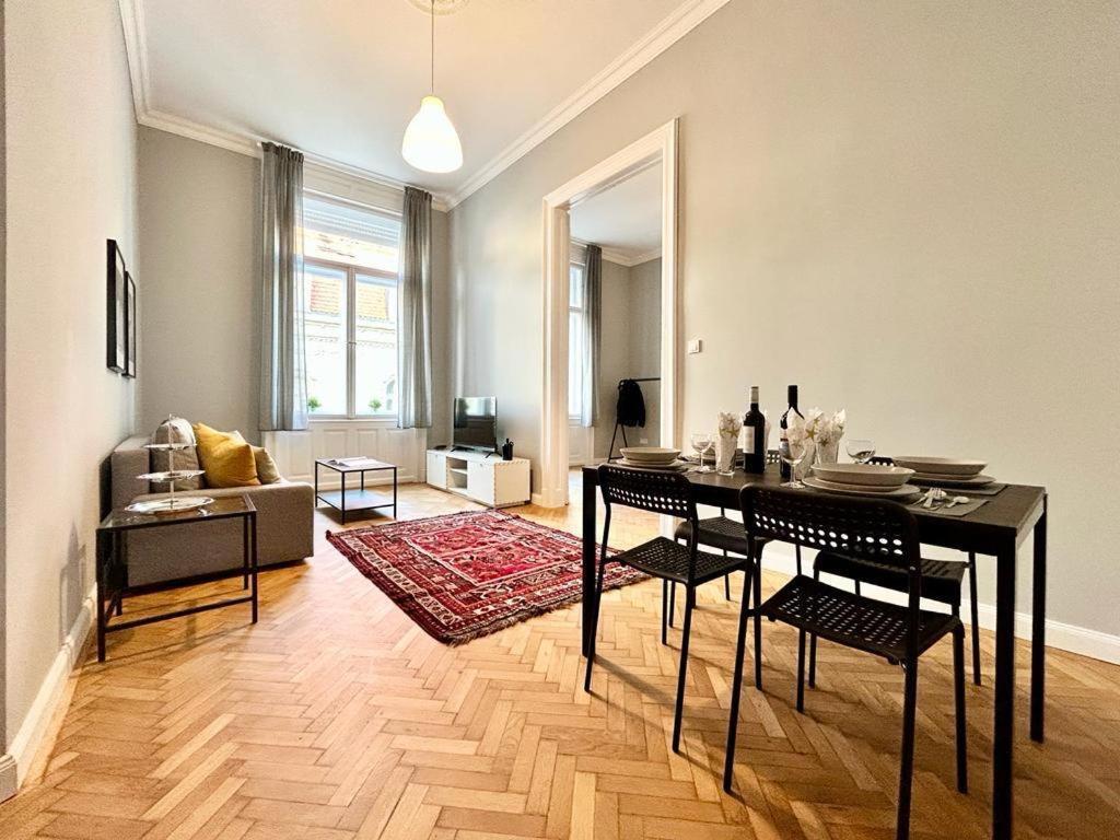 Gellert Danube Panorama Apartment Budapest Ngoại thất bức ảnh