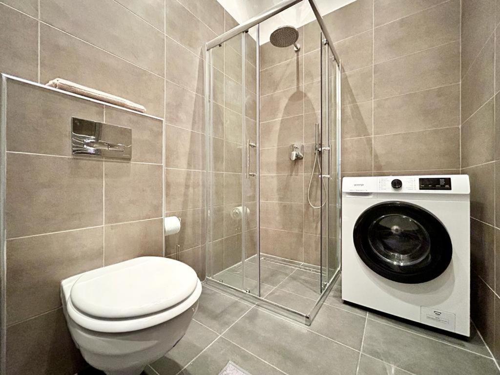 Gellert Danube Panorama Apartment Budapest Ngoại thất bức ảnh